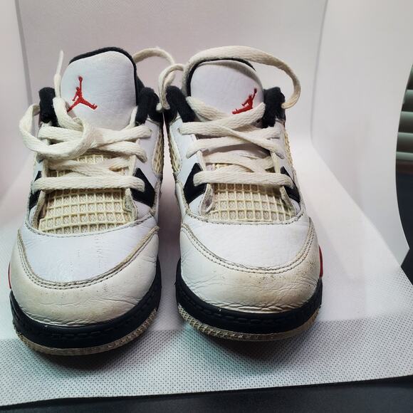 2022 Nike Air Jordan 4 Retro Red Cement Sneaker BQ7670-161 Toddler Boys Size 10C - Picture 2 of 8